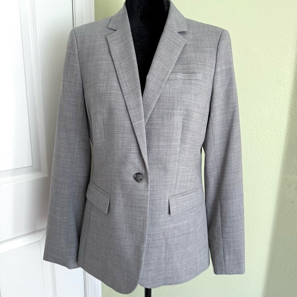 Banana Republic Jackets & Blazers - NEW Banana Republic Gray Lightweight Wool Blazer Suit Jacket